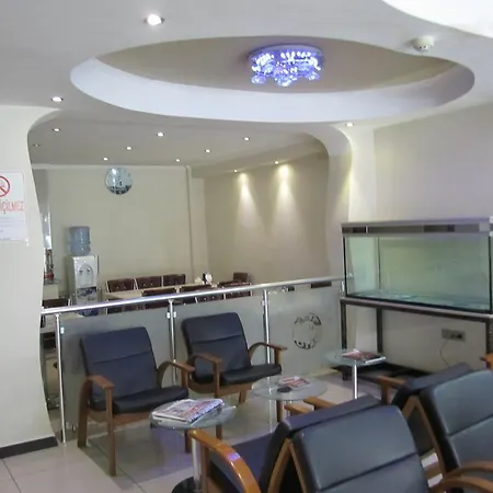 Hotel Ozgur 2*